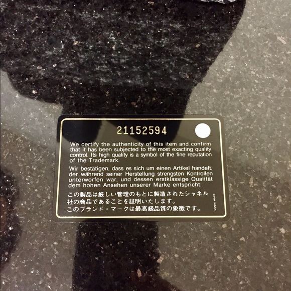 ⚡️NWT CHANEL ONE OF A KIND STUNNING BAG⚡️ - Picture 7 of 8